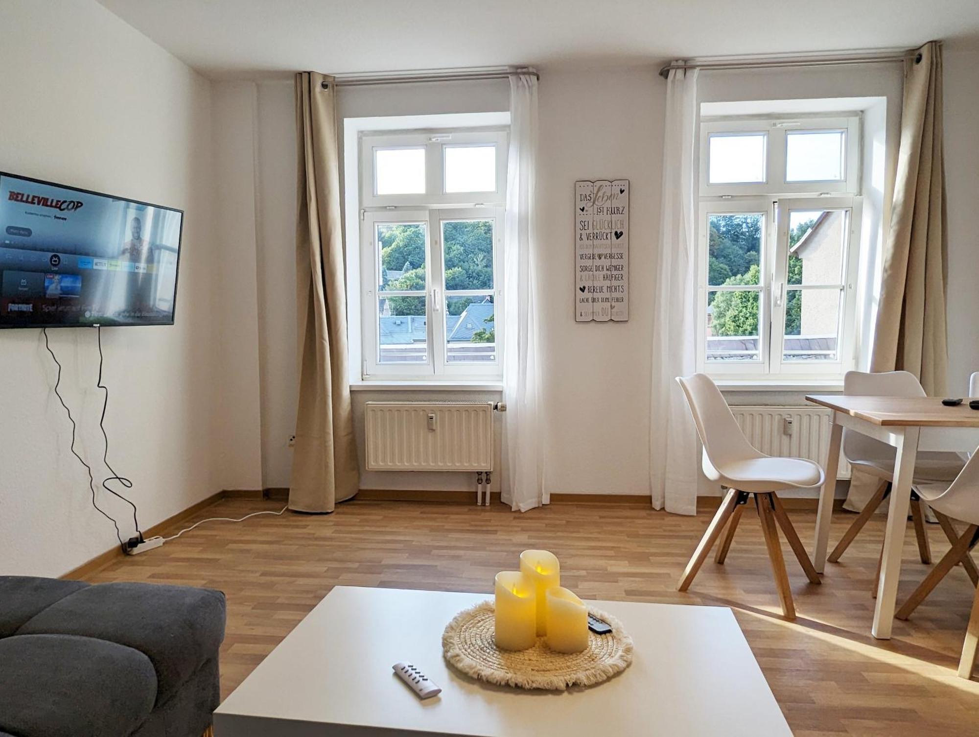 F4 - Urlaubsmagie - Grosse Wohnung Fuer Bis Zu 10 Personen Sebnitz Εξωτερικό φωτογραφία
